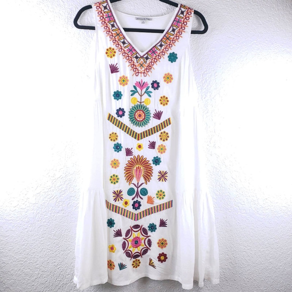 seen and be seen Dresses & Skirts - SEEN AND BE SEEN Floral Embroidered Dress Sz S